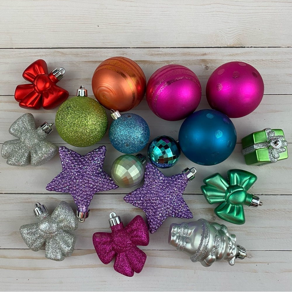 Colorful Christmas Ornaments Lot Unbreakable & Rauch Glass Ball Mix